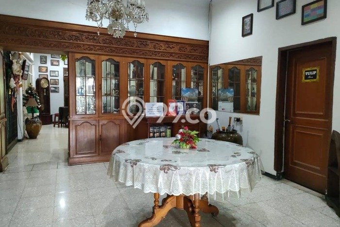 Rumah Elit Modern Siap Huni di Burangrang Bandung Rumah Elit Modern Siap Huni di Burangrang Bandung