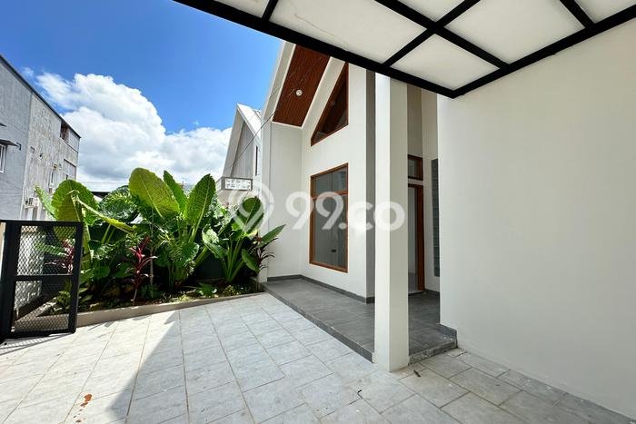 Rumah Modern Cantik 4 Kamar Bisa Langsung Pindah di Oebobo Rumah Modern Cantik 4 Kamar Bisa Langsung Pindah di Oebobo