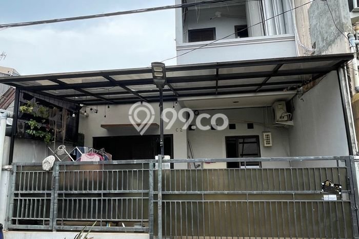 Jual Rumah Bagus Siap Huni LB 54m2 di BSD, Tangerang Selatan Jual Rumah Bagus Siap Huni LB 54m2 di BSD, Tangerang Selatan