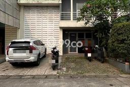 Lokasi Strategis! Dijual Gudang Bisnis di Karawaci, Tangerang Kondisi Bagus Lokasi Strategis! Dijual Gudang Bisnis di Karawaci, Tangerang Kondisi Bagus