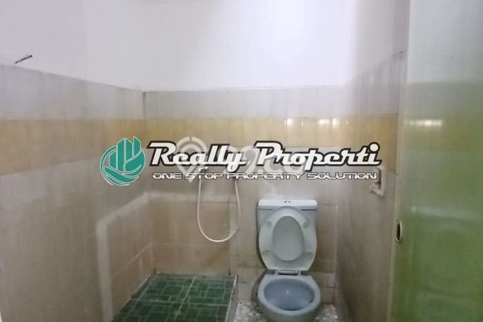 Rumah Strategis Modern Lb 96m2 di Bekasi Timur, Bekasi Rumah Strategis Modern Lb 96m2 di Bekasi Timur, Bekasi