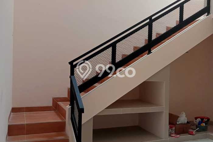 Rumah Luxury Modern Tanpa Renovasi di Kopo Bandung Rumah Luxury Modern Tanpa Renovasi di Kopo Bandung