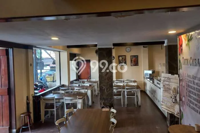 Untuk Dijual! Komersial di Sarijadi Bandung LT 165m2 / LB 200m2 Kawasan Bisnis Untuk Dijual! Komersial di Sarijadi Bandung LT 165m2 / LB 200m2 Kawasan Bisnis