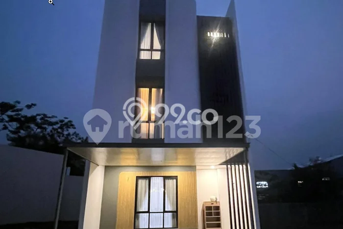 Jual Rumah Favorit Siap Huni LB 124m2 di Sawangan, Depok Jual Rumah Favorit Siap Huni LB 124m2 di Sawangan, Depok