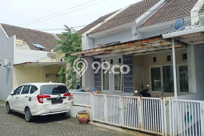 Dijual Hunian Rumah Terawat 2 KT di Panjang Jiwo, Surabaya Dijual Hunian Rumah Terawat 2 KT di Panjang Jiwo, Surabaya