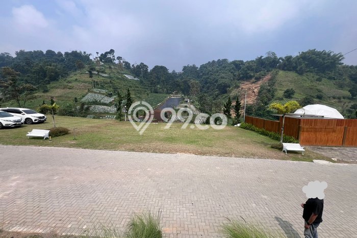 Tanah Kavling di Cisarua Dijual dengan Luas 893m2 Tanah Kavling di Cisarua Dijual dengan Luas 893m2
