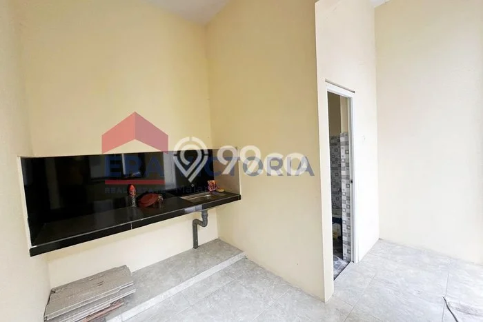 Ruko disewakan lokasi strategis Pakis Malang 180m2 Ruko disewakan lokasi strategis Pakis Malang 180m2