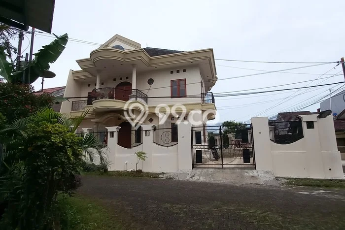 For Sale Rumah 4 Kamar Lokasi Ideal Bagus dan Strategis di Sawangan For Sale Rumah 4 Kamar Lokasi Ideal Bagus dan Strategis di Sawangan