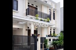 Rumah Strategis Minimalis Lb 180m2 di Pancoran Mas, Depok Rumah Strategis Minimalis Lb 180m2 di Pancoran Mas, Depok