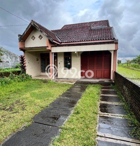 Dijual Cepat Rumah Favorit Siap Huni LB 250m2 di Godean, Sleman Dijual Cepat Rumah Favorit Siap Huni LB 250m2 di Godean, Sleman