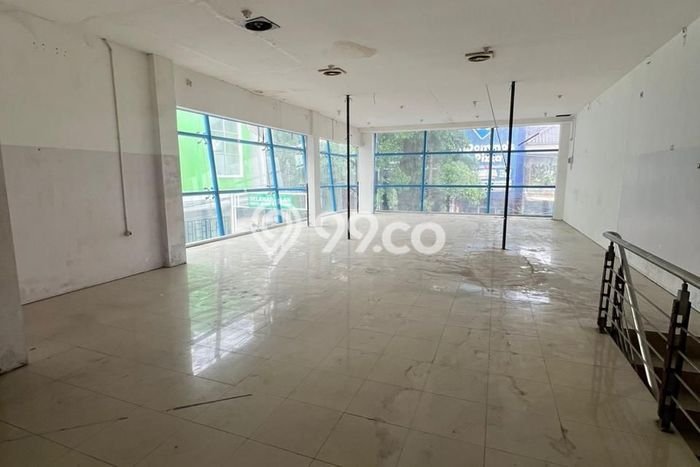 Ruko Disewa di Depok, Sleman, LT 245m2 / LB 255m2 Ruko Disewa di Depok, Sleman, LT 245m2 / LB 255m2