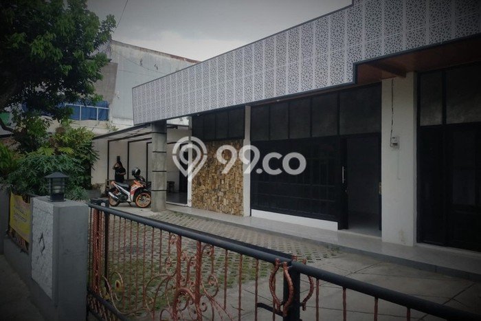 Komersial disewakan lokasi strategis Banguntapan Bantul 185m2 Komersial disewakan lokasi strategis Banguntapan Bantul 185m2