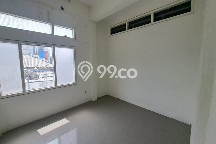 Komersial Disewa di Tegalrejo, Yogyakarta, LT 307m2 / LB 250m2 Komersial Disewa di Tegalrejo, Yogyakarta, LT 307m2 / LB 250m2