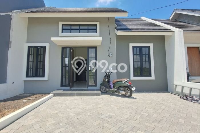 Rumah Luas Asri 3 KT Siap Huni di Sidoarjo Surabaya Rumah Luas Asri 3 KT Siap Huni di Sidoarjo Surabaya