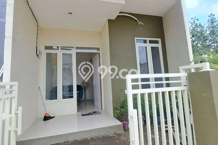 Hunian Strategis 2 KT LB 32m2 Kondisi Bagus di Sidoarjo Hunian Strategis 2 KT LB 32m2 Kondisi Bagus di Sidoarjo