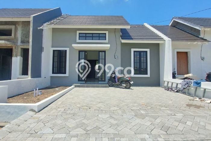 Rumah Luas Asri 3 KT Siap Huni di Sidoarjo Surabaya Rumah Luas Asri 3 KT Siap Huni di Sidoarjo Surabaya