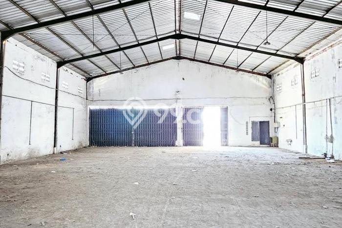 Gudang Paling Dicari LB 800m2 Dijual di Menganti Gudang Paling Dicari LB 800m2 Dijual di Menganti