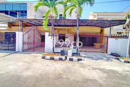 For Sale Rumah Mewah Exclusive di Gubeng, Surabaya For Sale Rumah Mewah Exclusive di Gubeng, Surabaya