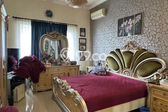 Rumah Mewah Siap Huni LT 375m2 di Sukolilo, Surabaya Rumah Mewah Siap Huni LT 375m2 di Sukolilo, Surabaya
