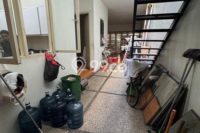 Siap Huni Hunian Elit 5 Kamar di Sambikerep Dekat ke Mana Pun Siap Huni Hunian Elit 5 Kamar di Sambikerep Dekat ke Mana Pun