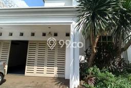 Siap Huni Rumah Mewah 0 Kamar di Kebayoran Baru Dekat ke Mana Pun Siap Huni Rumah Mewah 0 Kamar di Kebayoran Baru Dekat ke Mana Pun