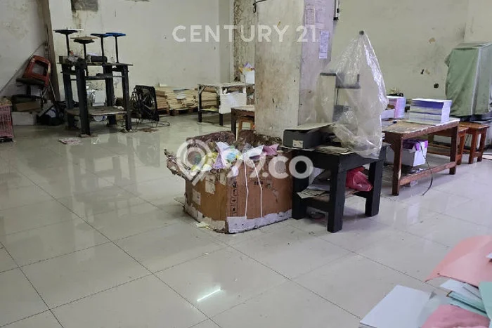 Unit Ruko Dijual di Karawaci Tangerang Luas Tanah 150m2, Luas Bangunan 360m2 Unit Ruko Dijual di Karawaci Tangerang Luas Tanah 150m2, Luas Bangunan 360m2
