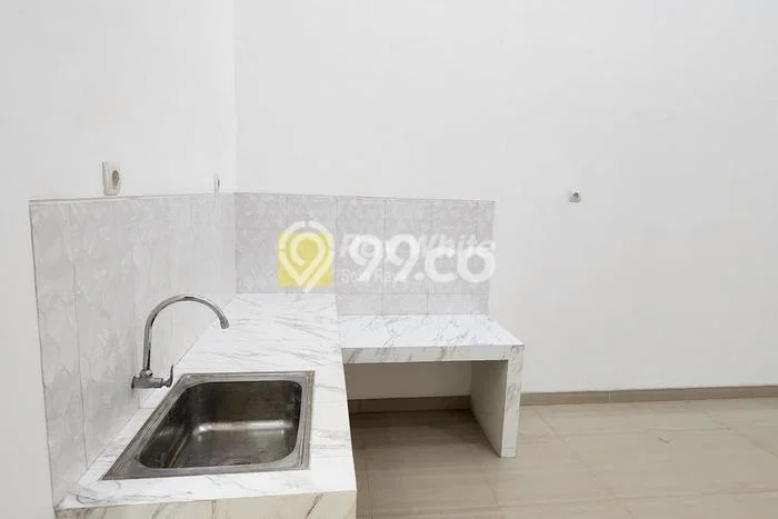 Disewakan! Rumah 3 Kamar Tidur &
2 Kamar Mandi di Solo Baru, Surakarta Disewakan! Rumah 3 Kamar Tidur &
2 Kamar Mandi di Solo Baru, Surakarta