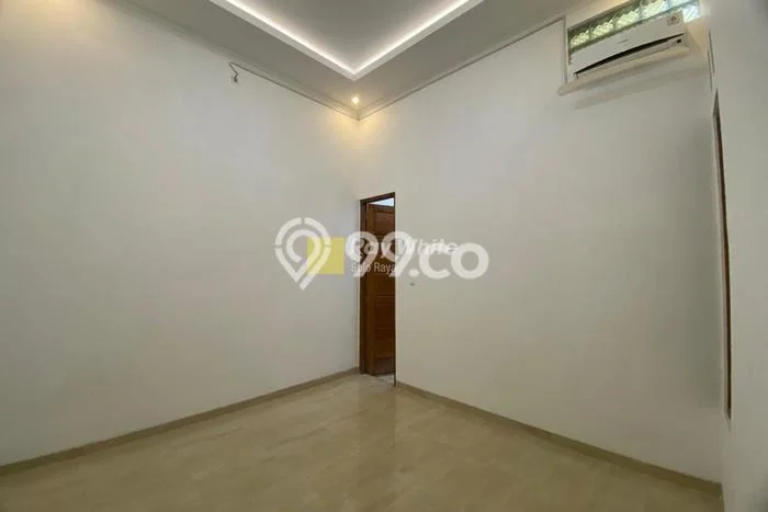 Disewakan! Rumah 3 Kamar Tidur &
2 Kamar Mandi di Solo Baru, Surakarta Disewakan! Rumah 3 Kamar Tidur &
2 Kamar Mandi di Solo Baru, Surakarta