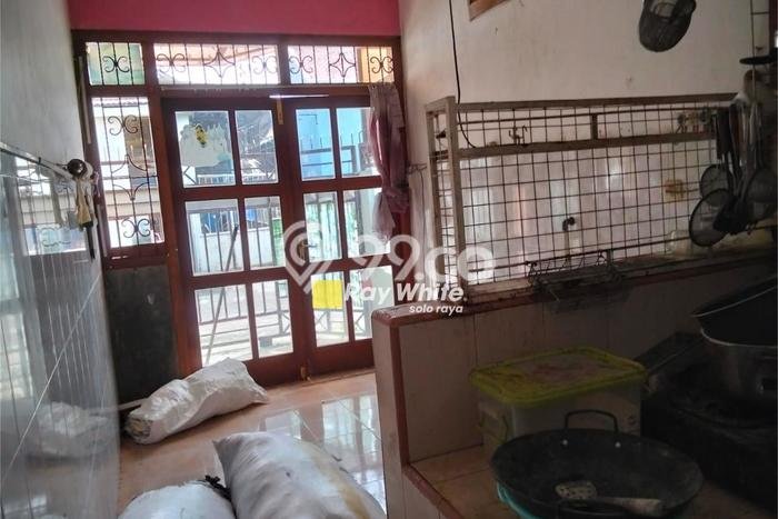 Dijual Rumah Eksklusif 2 KT di Mojosongo, Surakarta Dijual Rumah Eksklusif 2 KT di Mojosongo, Surakarta