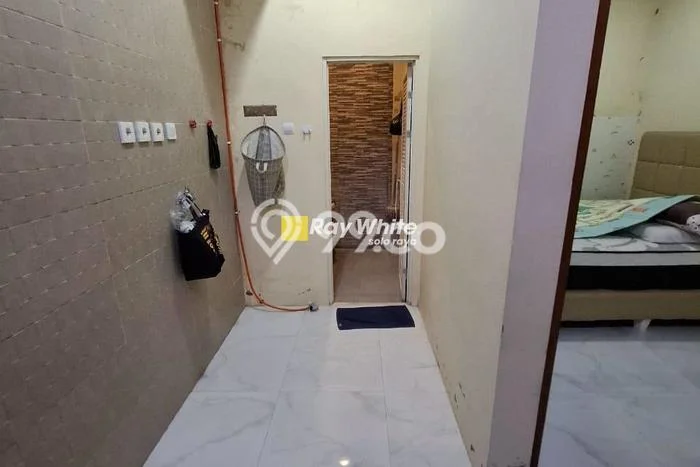 Rumah Modern LB/LT 48m2/70m2 Siap Huni Area Mojosongo, Surakarta Rumah Modern LB/LT 48m2/70m2 Siap Huni Area Mojosongo, Surakarta