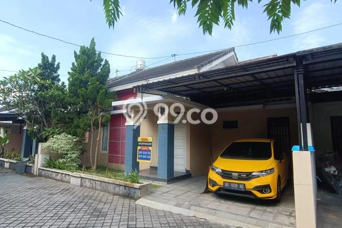 Disewakan Cepat Rumah Kondisi Bagus di Kawasan Laweyan, Surakarta Disewakan Cepat Rumah Kondisi Bagus di Kawasan Laweyan, Surakarta