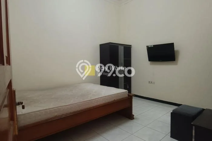 Jarang Ada! Rumah Sewa 5 Kamar Nyaman Siap Huni Solo Baru Jarang Ada! Rumah Sewa 5 Kamar Nyaman Siap Huni Solo Baru