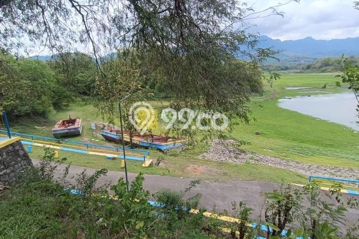 Tanah di Selogiri, Wonogiri Luas 548m2 Dijual Segera Tanah di Selogiri, Wonogiri Luas 548m2 Dijual Segera