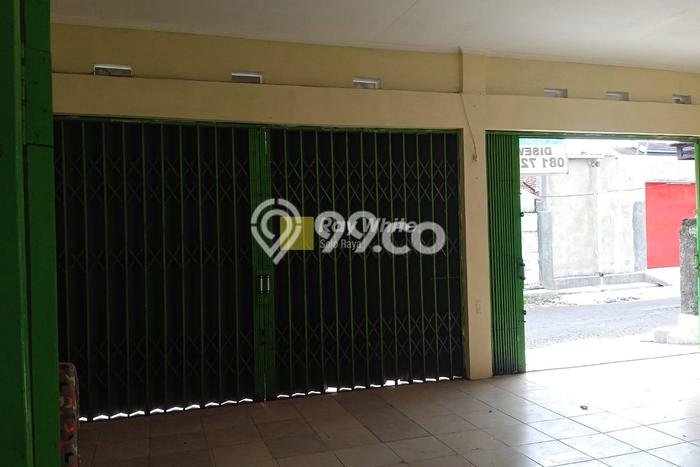 Unit Ruko Paling Strategis di Jebres Surakarta dengan LB 70m2 Unit Ruko Paling Strategis di Jebres Surakarta dengan LB 70m2