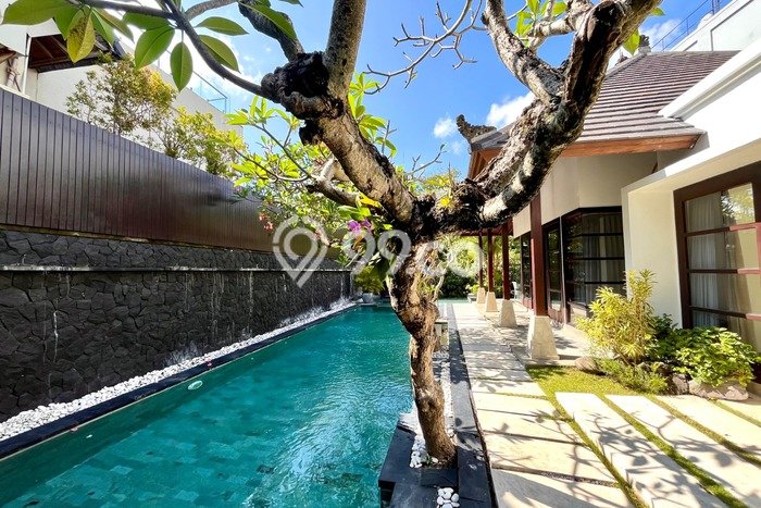 Vila Disewakan Kawasan Canggu, Area 0m2m², Lokasi Premium, Nilai Bersaing Vila Disewakan Kawasan Canggu, Area 0m2m², Lokasi Premium, Nilai Bersaing