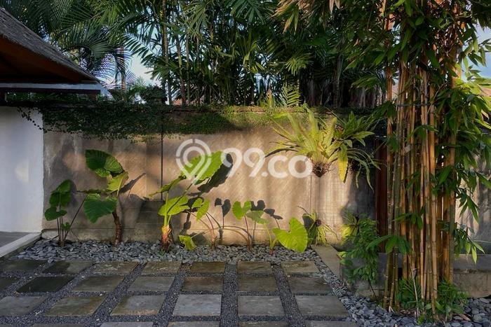 Hunian Terbaik! Vila di , Ukuran 700m2m², Lingkungan Nyaman dan tenang Hunian Terbaik! Vila di , Ukuran 700m2m², Lingkungan Nyaman dan tenang