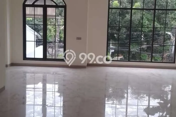 Ruko untuk Disewa di Pusat Jakarta Selatan Luas Bangunan 420m2 Ruko untuk Disewa di Pusat Jakarta Selatan Luas Bangunan 420m2