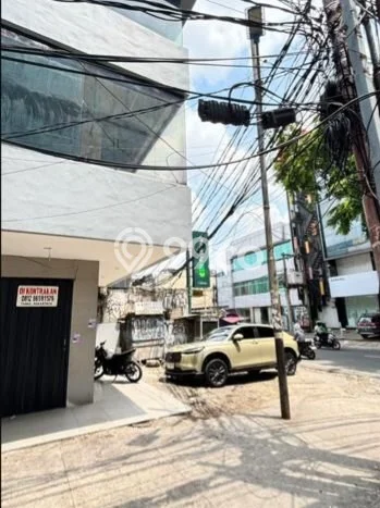 Ruko bagus disewakan di Kebayoran Baru Jakarta Selatan dengan LB 125m2 harga sewa terbaik Ruko bagus disewakan di Kebayoran Baru Jakarta Selatan dengan LB 125m2 harga sewa terbaik