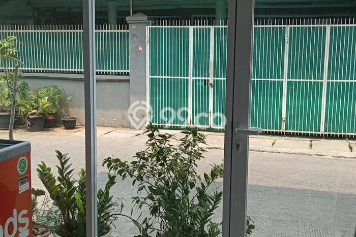 Ruko untuk Disewa di Pusat Jakarta Utara Luas Bangunan 20m2 Ruko untuk Disewa di Pusat Jakarta Utara Luas Bangunan 20m2