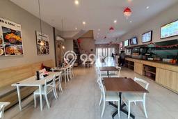 Disewakan Ruko di Kawasan Ramai Jatiwaringin Luas 495m2 Disewakan Ruko di Kawasan Ramai Jatiwaringin Luas 495m2
