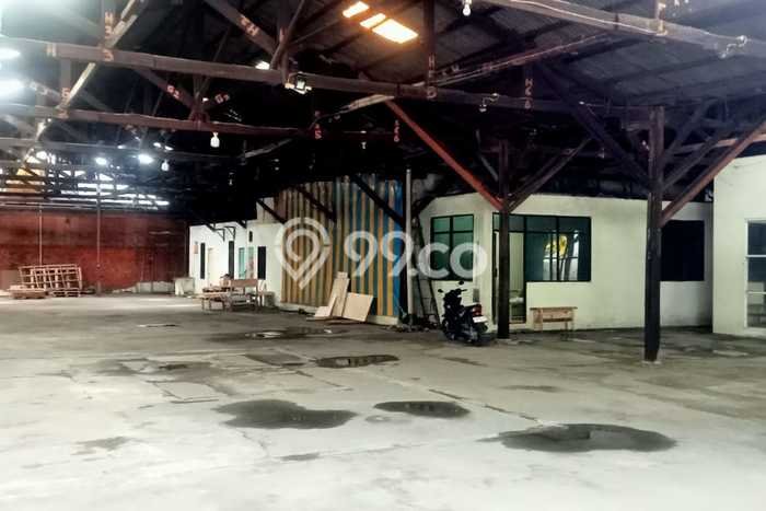 Unit Gudang Dijual di Jatinegara Jakarta Timur Luas Tanah 800m2, Luas Bangunan 800m2 Unit Gudang Dijual di Jatinegara Jakarta Timur Luas Tanah 800m2, Luas Bangunan 800m2