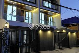 Dijual Rumah Mewah Elegan Dengan View Eksklusif di Sunter, Jakarta Utara Dijual Rumah Mewah Elegan Dengan View Eksklusif di Sunter, Jakarta Utara