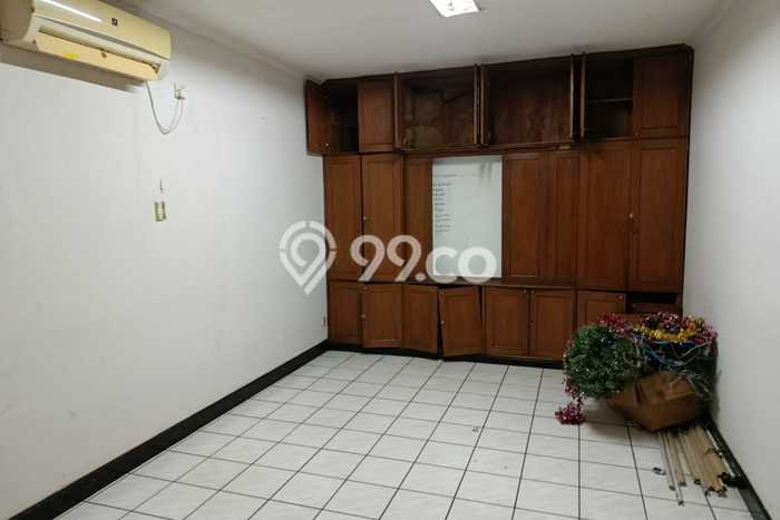 Unit Ruko Disewa Lokasi Jatinegara, Jakarta Timur Spesifikasi Luas Bangunan 456m2 Unit Ruko Disewa Lokasi Jatinegara, Jakarta Timur Spesifikasi Luas Bangunan 456m2