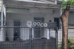 For Sale Rumah 3 Kamar Lokasi Ideal Nyaman dan Strategis di Cakung For Sale Rumah 3 Kamar Lokasi Ideal Nyaman dan Strategis di Cakung