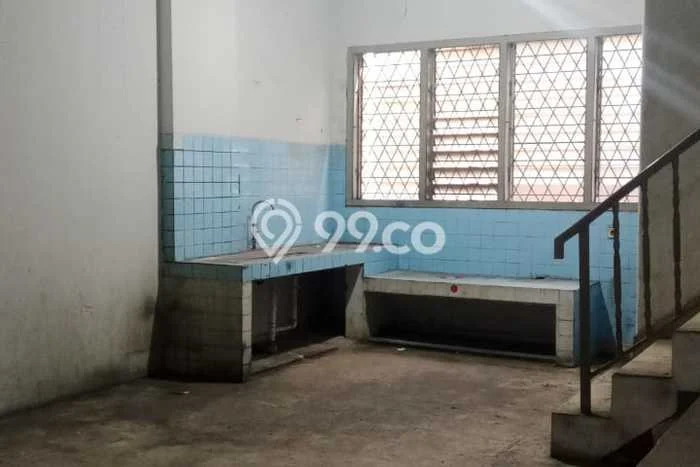 Sewa Rumah Harga Terjangkau di Karang Anyar Jakarta Pusat Punya 8 Kamar Tidur Sewa Rumah Harga Terjangkau di Karang Anyar Jakarta Pusat Punya 8 Kamar Tidur