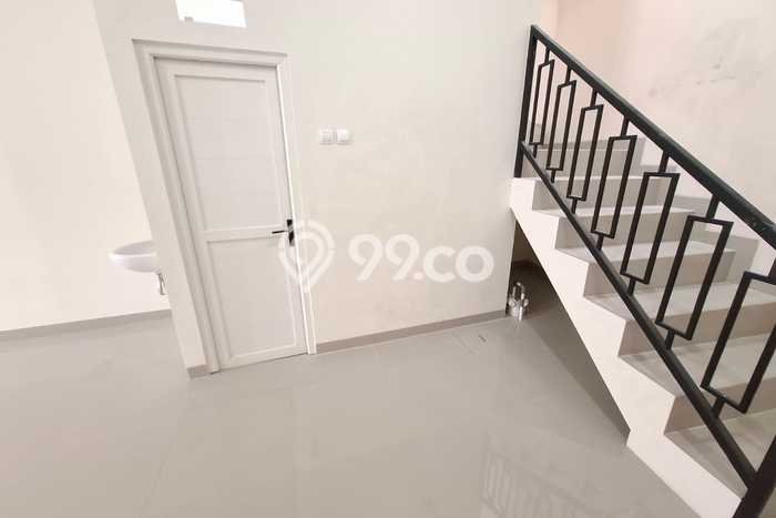 Lokasi Strategis! Dijual Ruko Bisnis di Tapos, Depok Kondisi Baik Lokasi Strategis! Dijual Ruko Bisnis di Tapos, Depok Kondisi Baik