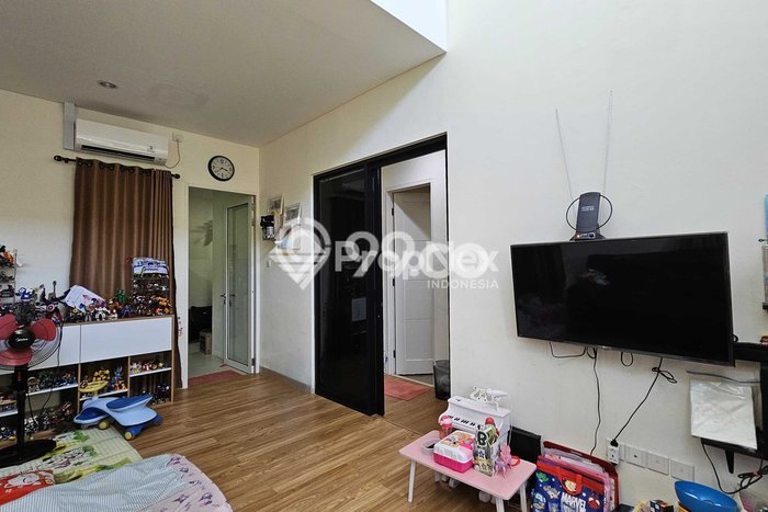 Rumah Nyaman 3 KT LB 110m2 Kondisi Bagus di Batam Centre Rumah Nyaman 3 KT LB 110m2 Kondisi Bagus di Batam Centre