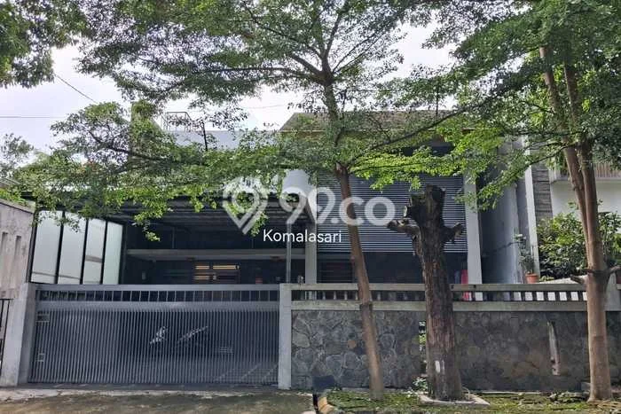 Dijual Rumah Premium dengan Fasilitas Sekitar Komplit di Batununggal, Bandung Dijual Rumah Premium dengan Fasilitas Sekitar Komplit di Batununggal, Bandung