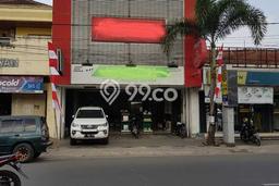 Area Ramai! Ruko Dijual di Sumedang Utara untuk Bisnis Luas Bangunan 300m2 Area Ramai! Ruko Dijual di Sumedang Utara untuk Bisnis Luas Bangunan 300m2