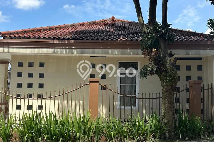 Siap Huni Hunian Elit 4 Kamar di Babakan Ciparay Dekat ke Mana Saja Siap Huni Hunian Elit 4 Kamar di Babakan Ciparay Dekat ke Mana Saja